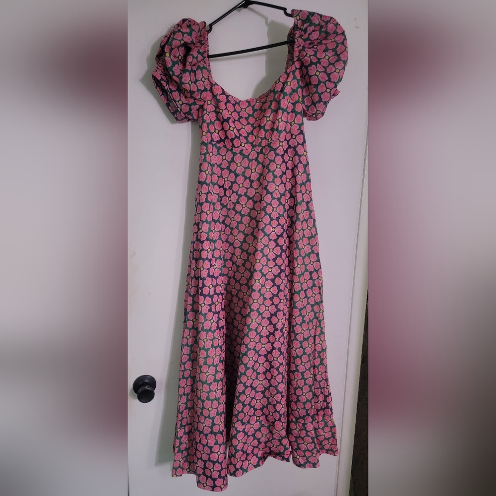 De loreta calla dress pink and green floral small midi a-line